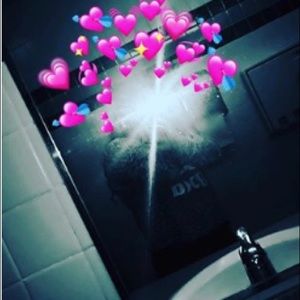 Meet your Posher, Celeste